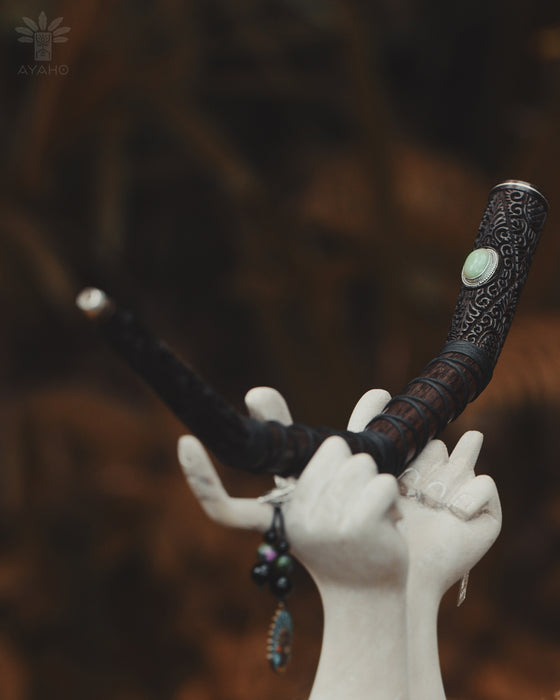 Premium Balinese hand-carvings Tepi