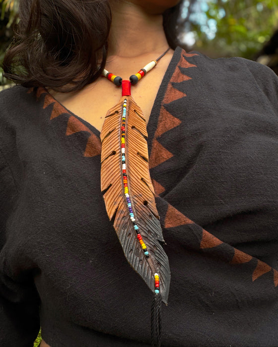Eagle Feather Amulet Necklace – Adjustable Buffalo Leather Tribal Shaman Jewelry – Unisex Native Spirit Necklace – Indian Style Jewelry