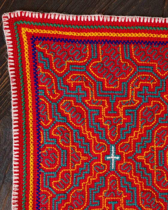 Hand-Embroidered Shipibo Altar Mat 38 cm