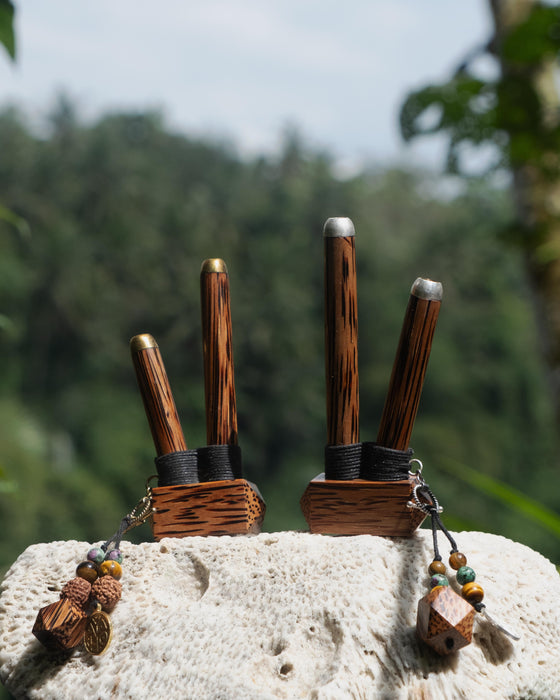 Kuripe Coconut Wood