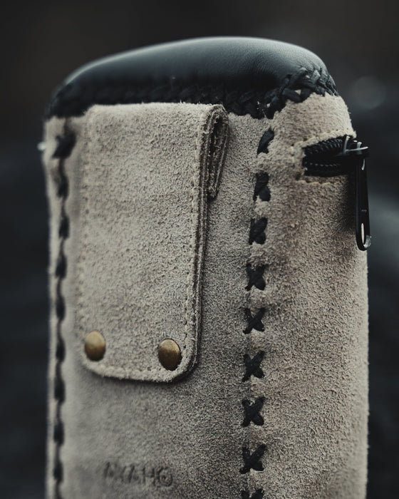 This artisan-crafted leather pouch is designed to hold your sacred tools with care and elegance, ideal for spiritual ceremonies