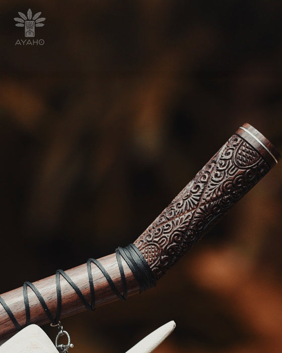 Premium Balinese hand-carvings Tepi