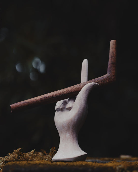 TeakWood Tepi, lightweight yet durable, making it easy to handle during your spiritual rituals and ceremonies.