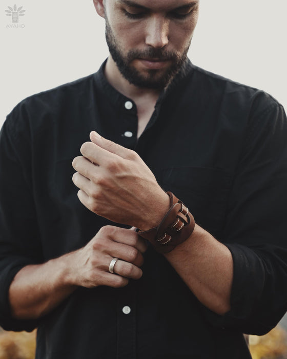 Premium buffalo leather bracelet with bold triple-infinity motif — ideal for spiritual practices or everyday wear.