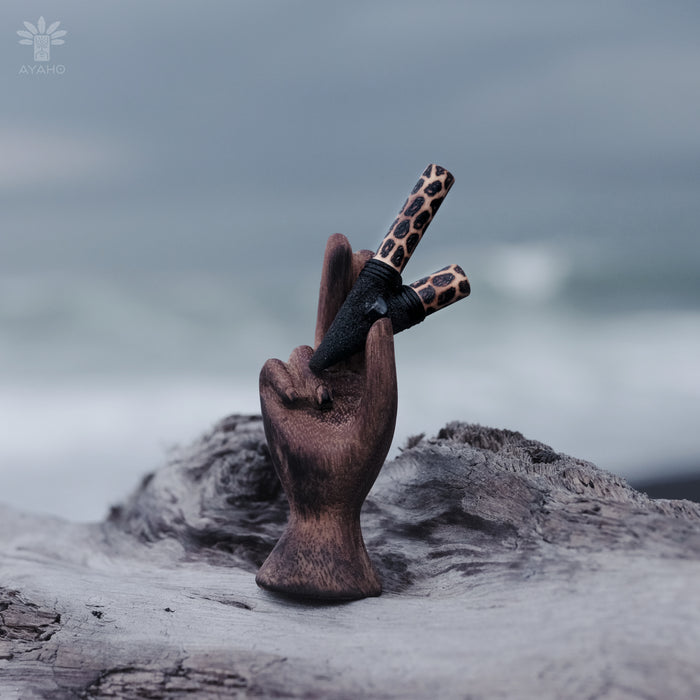 Bamboo Wood Kuripe with Stone + Spotted, beautifully designed to enhance your spiritual rituals and meditation sessions.
