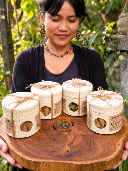 Agarwood Incense Cones | Slow-Burning Aroma for Meditation, Relaxation & Sacred Ritual