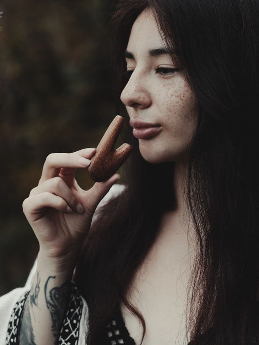 Handcrafted Coconut Kuripé Model U for rapé rituals and shamanic ceremonies