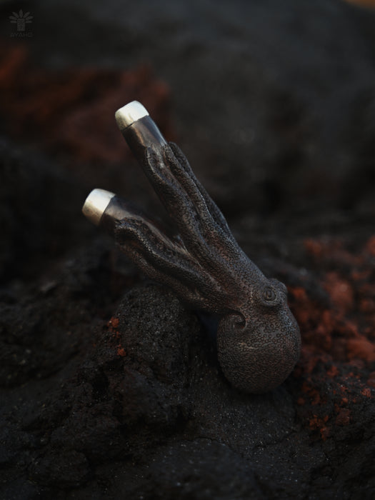 Octopus Kuripe hardcarved from Rosewood, Octopus Totem