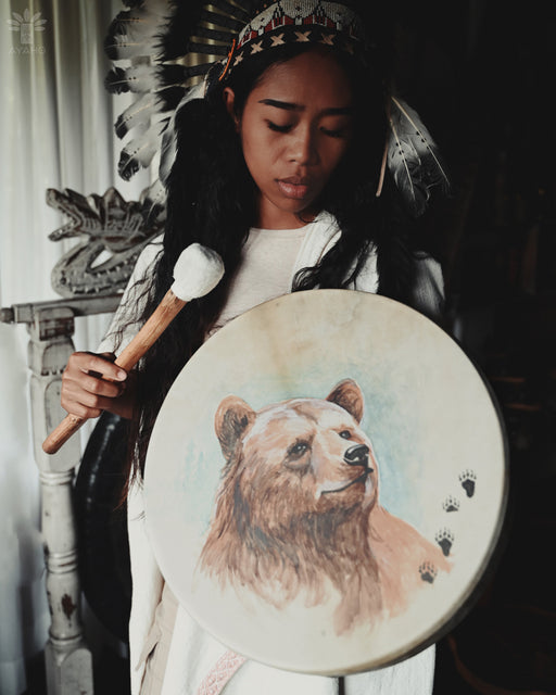 Handcrafted Shaman tambourine with a stunning 40cm bear painting, ideal for ceremonies and adding a touch of nature to your music.
