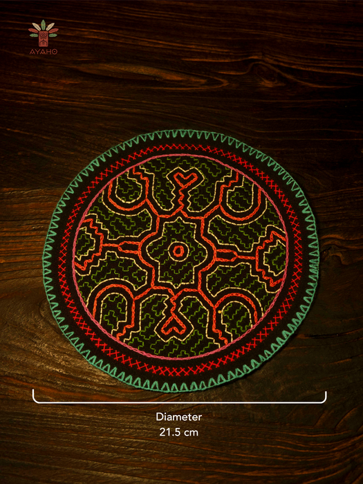 Hand-Embroidered Shipibo Altar Mat 21,5 cm