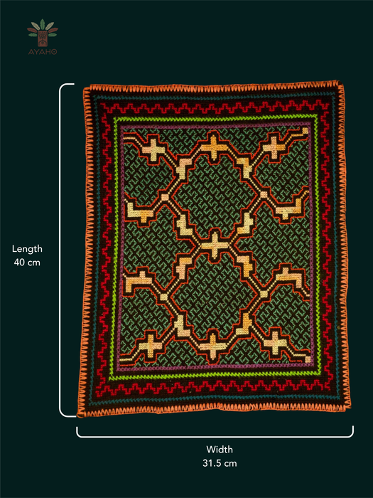 Hand-Embroidered Shipibo Altar Mat 40 cm