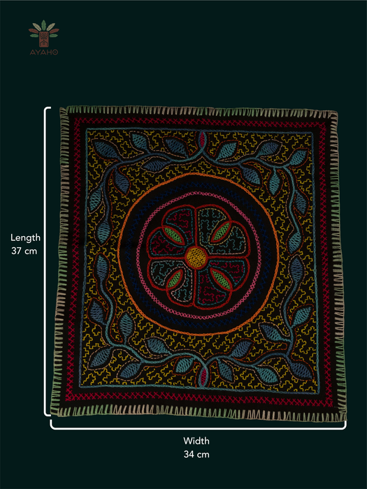 Hand-Embroidered Shipibo Altar Mat 37 cm