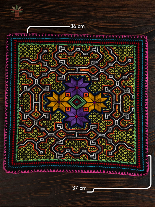 Hand-Embroidered Shipibo Altar Mat 37 cm