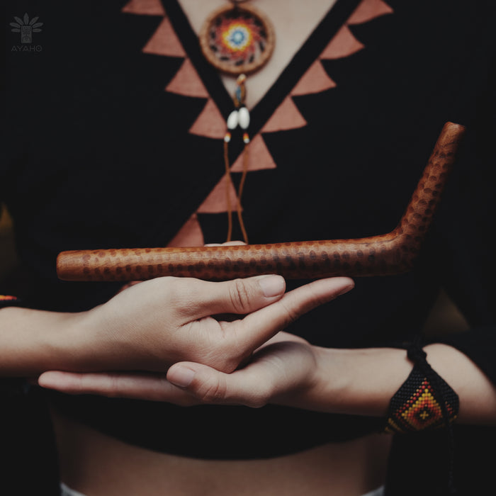 Classic Coconut Wood Tepi, perfect for use in group ceremonies, fostering shared spiritual experiences.