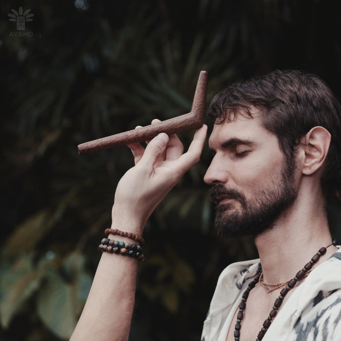 Classic Coconut Wood Tepi, ideal for hape snuff, enhancing your connection to traditional shamanic practices.
