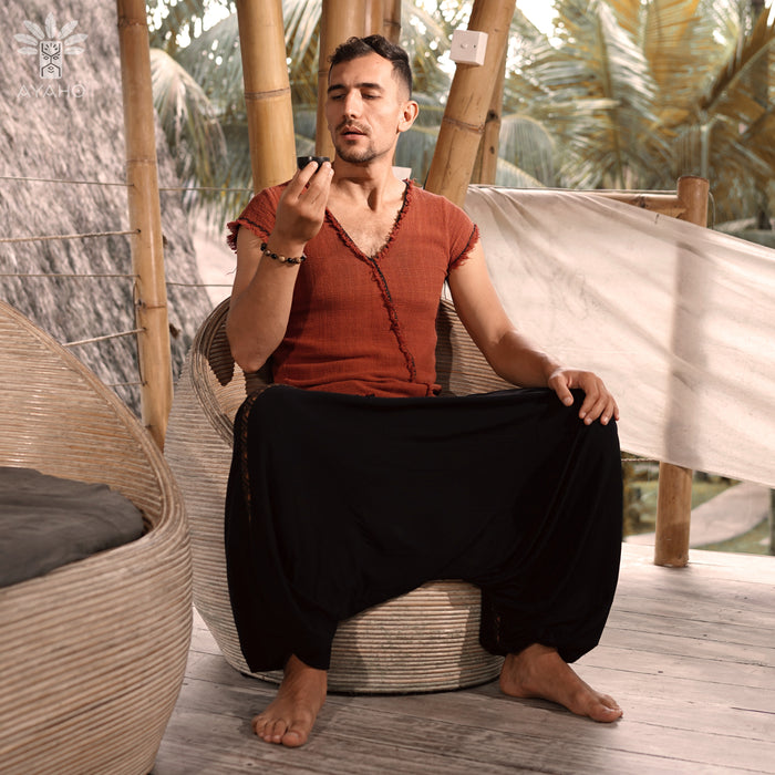 The unique brown pattern of Comfy Boho Pants Alladine, RAYON adds a distinctive flair to your bohemian style.