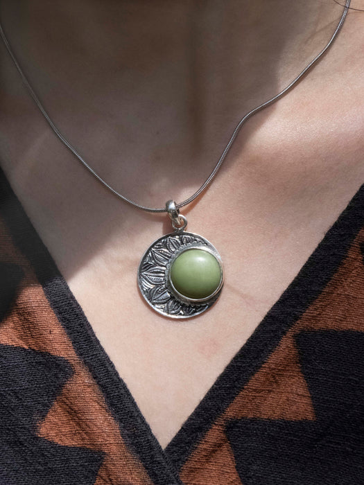 Ye Ming Zhu Necklace – Spiritual Protection Amulet