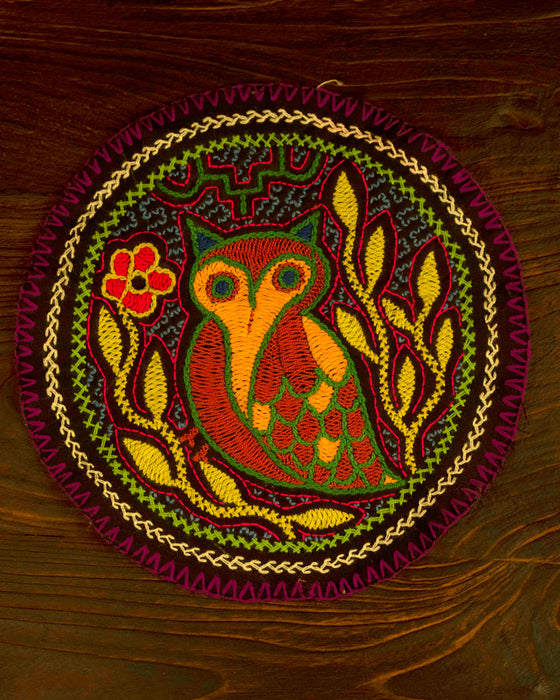 Hand-Embroidered Shipibo Altar Mat 25 cm