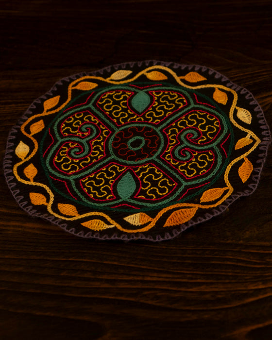 Hand-Embroidered Shipibo Altar Mat 20 cm