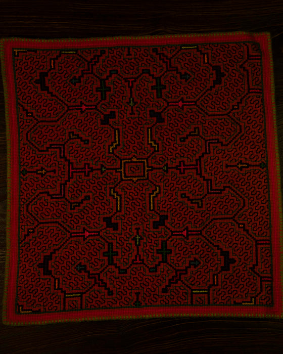 Hand-Embroidered Shipibo Altar Mat 41 cm