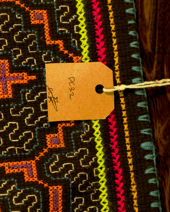Hand-Embroidered Shipibo Altar Mat
