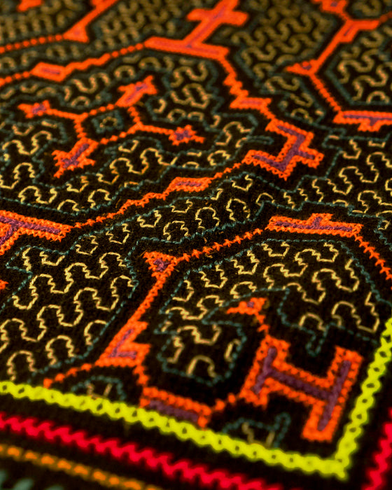 Hand-Embroidered Shipibo Altar Mat