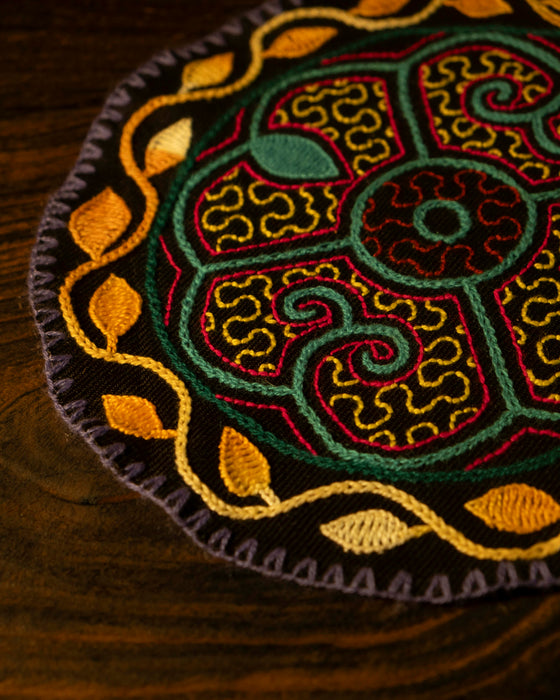 Hand-Embroidered Shipibo Altar Mat 20 cm