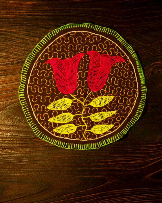 Hand-Embroidered Shipibo Altar Mat 24 cm