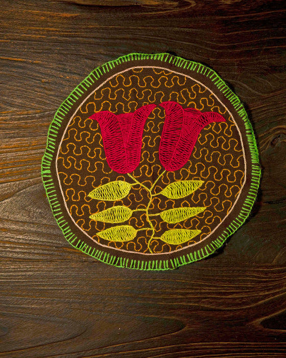 Hand-Embroidered Shipibo Altar Mat 24 cm