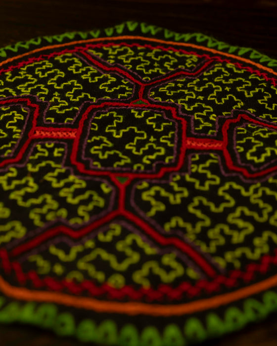 Hand-Embroidered Shipibo Altar Mat 19 cm