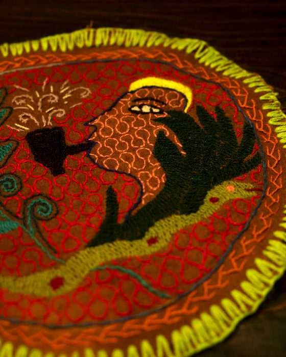 Hand-Embroidered Shipibo Altar Mat 20,5 cm