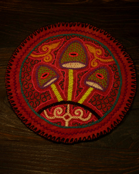 Hand-Embroidered Shipibo Altar Mat 22 cm