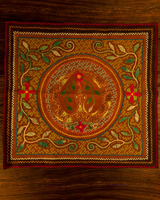 Hand-Embroidered Shipibo Altar Mat 49 cm