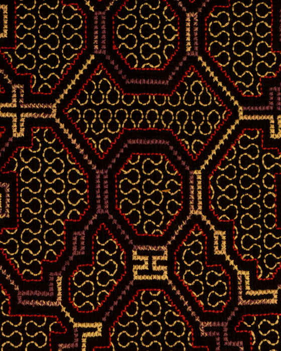 Hand-Embroidered Shipibo Altar Mat 41,5 cm