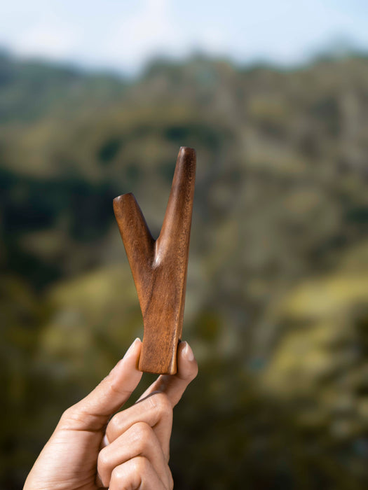 Teakwood Kuripé – Handmade Rapé Pipe