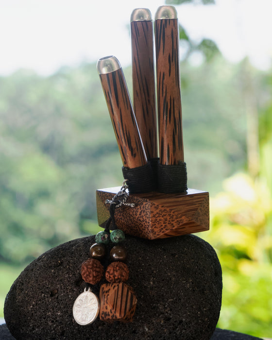 Kuripe Coconut Wood