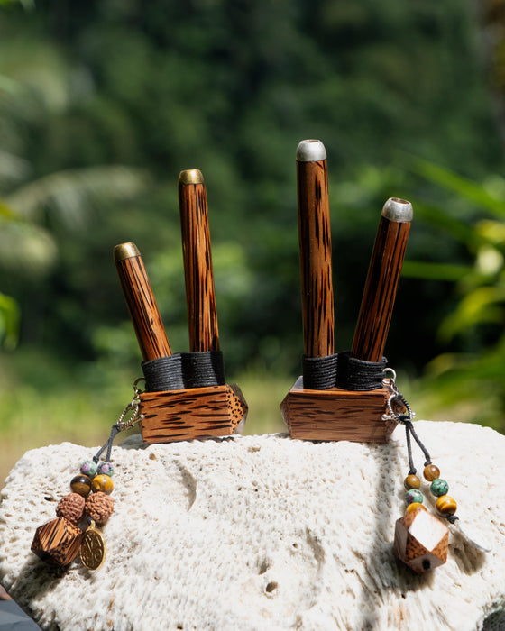 Kuripe Coconut Wood