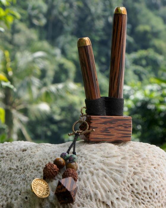 Kuripe Coconut Wood