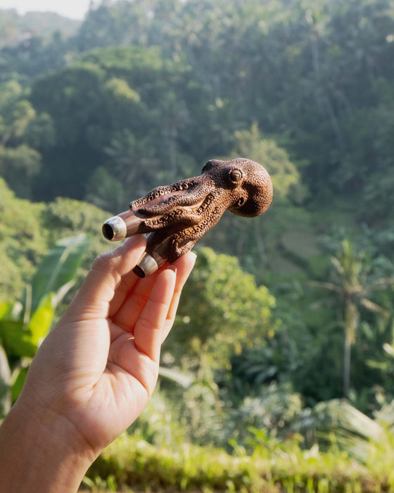 Octopus Kuripe hardcarved from Rosewood, Octopus Totem