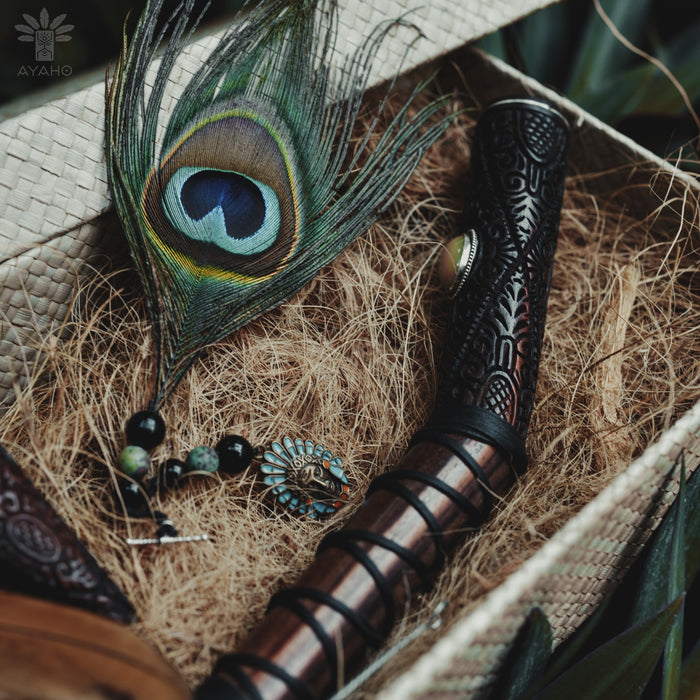Elite Rosewood Set Tepi Kuripe Pipe enhances your spiritual connection, making it an essential tool for meditation and healing.

