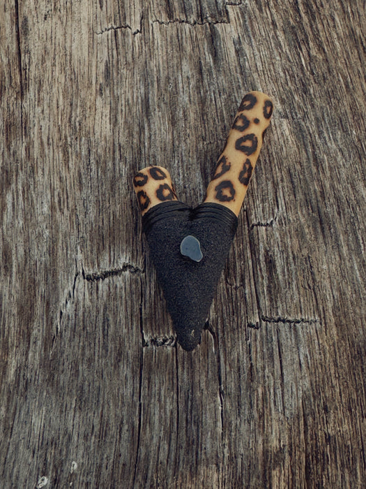Lava sand Self-Applicator Pipe with hematite