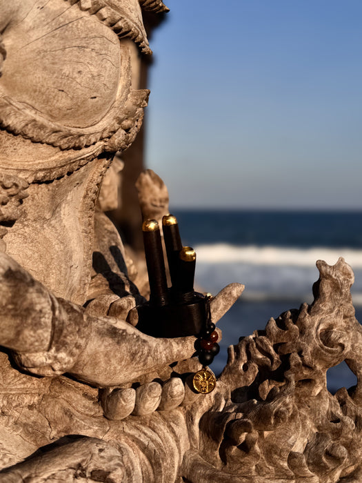 Double Kuripe Rosewood with Bronze Cup