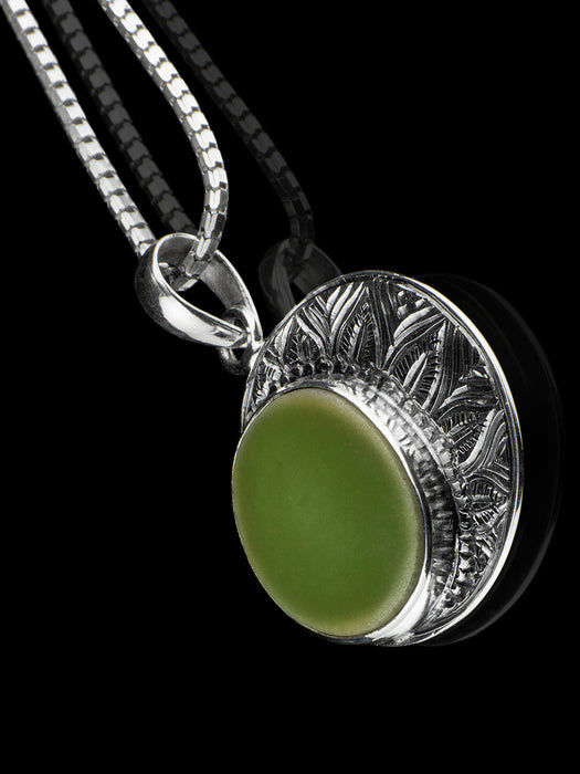 Ye Ming Zhu Necklace – Spiritual Protection Amulet