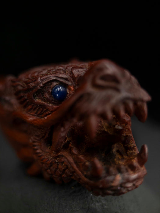 Dragon Smoking Pipe with Blue Ruby