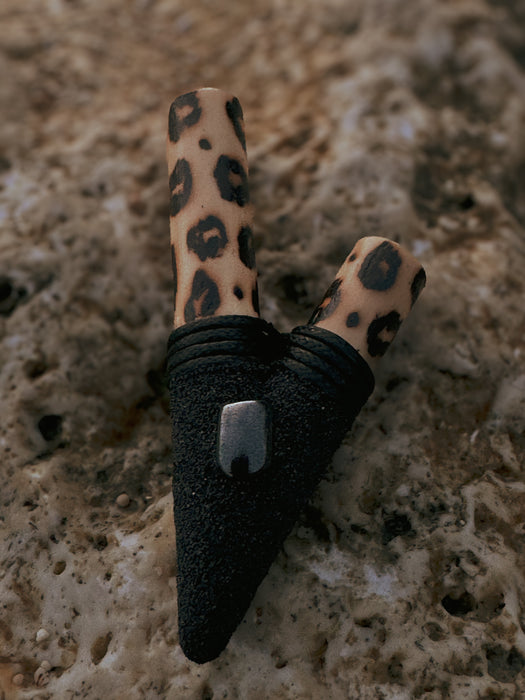 Lava sand Self-Applicator Pipe with hematite
