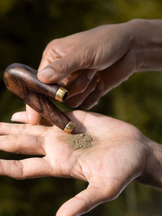 Rosewood Kuripé with Bronze Cup