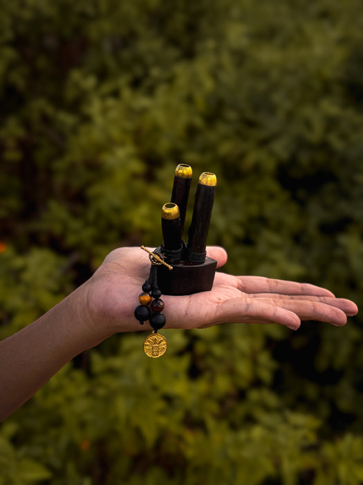 Double Kuripe Rosewood with Bronze Cup
