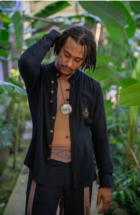 BLACK SHAMAN SHIRT