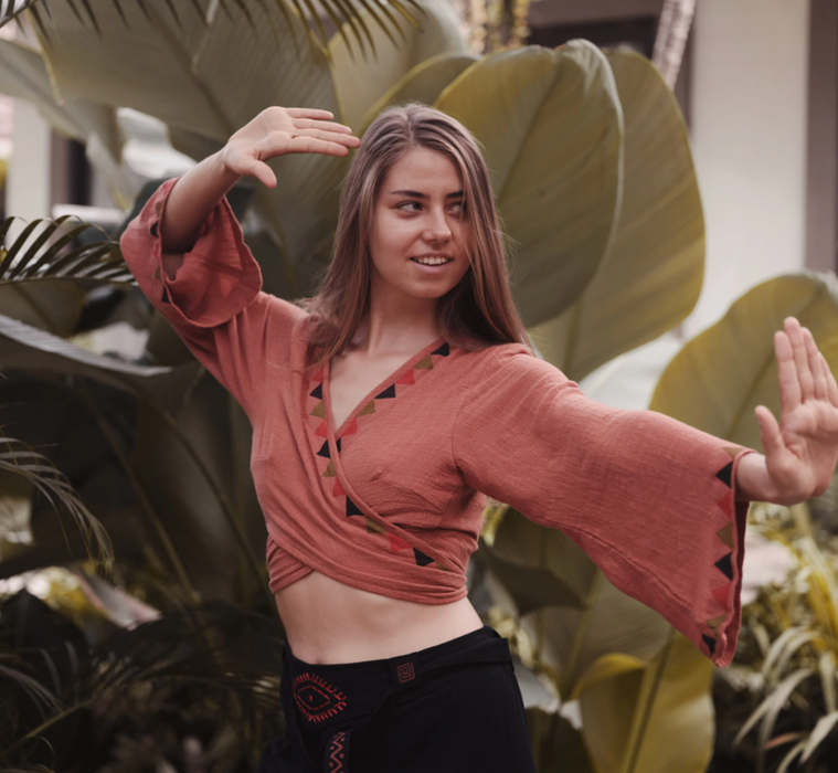 "Wind Dance" Top