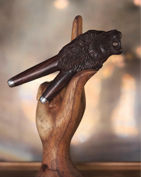 «Totem Power» Lion Kuripe